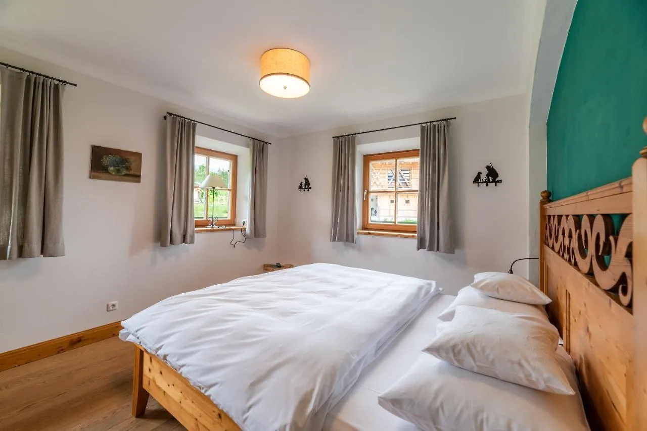 Relais & Chateaux Gut Steinbach Hotel Chalets Spa Райт-им-Винкль