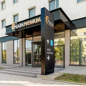 Plaza Premium **** Munich