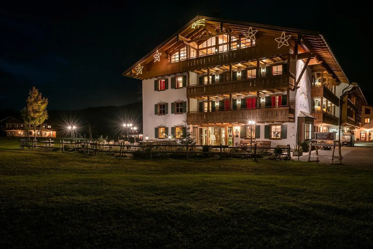 Relais & Chateaux Gut Steinbach Hotel Chalets Spa Reit im Winkl